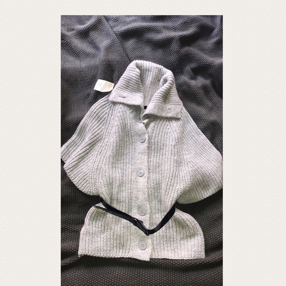 Gray Cropped Sweater